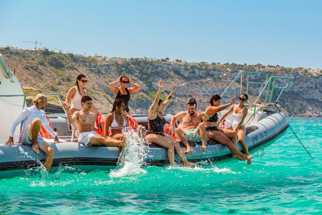 Water Activities in Mallorca – Parasailing, Boat Tours, Catamaran & Jet Ski in Playa de Palma