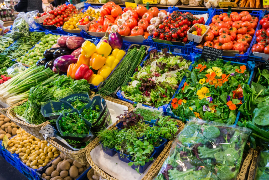 Weekly Market Port d’Alcúdia Mallorca – Enchanting Coastal Charm & Delicious Local Specialties