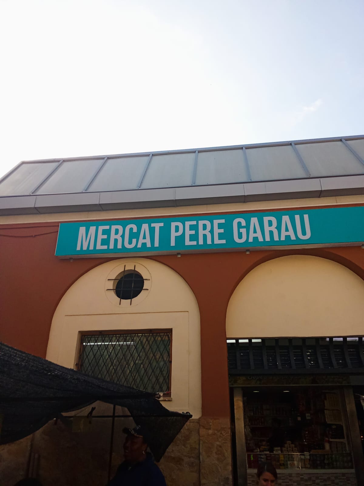 Mercat Pere Garau Palma Mallorca – Vibrant Community & Authentic Shopping