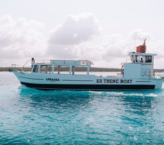 Es Trenc Boat Tour (3h) – Family Adventure Es Trenc Boat Tour (3h) – Family Adventure
