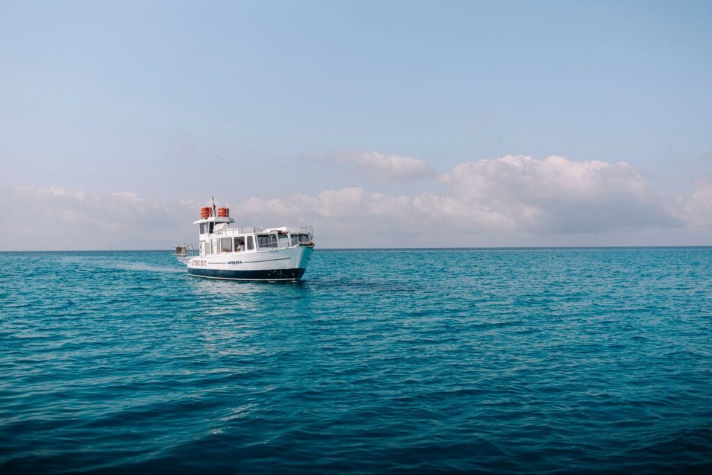 Es Trenc Sunset Boat Tour (2h) – Magical Golden Hour at Sea with Mallorcard