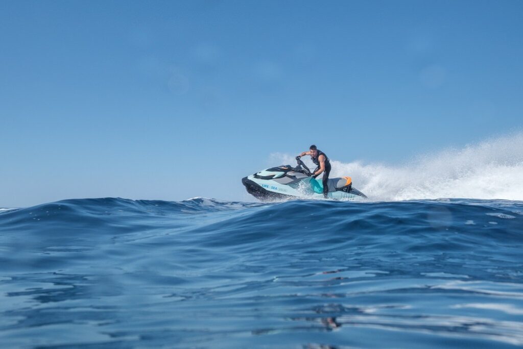 Jet Ski in Playa de Palma (Platja de Palma) – 25 Minutes of Unforgettable Speed Rush with Mallorcard